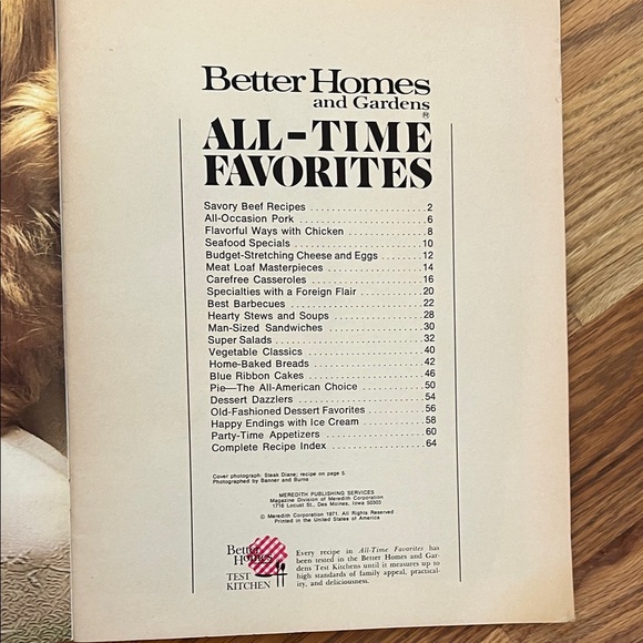 Vintage Better Homes and Gardens All-Time Favorites Cookbook Soft Cover 1971 - Picture 6 of 6